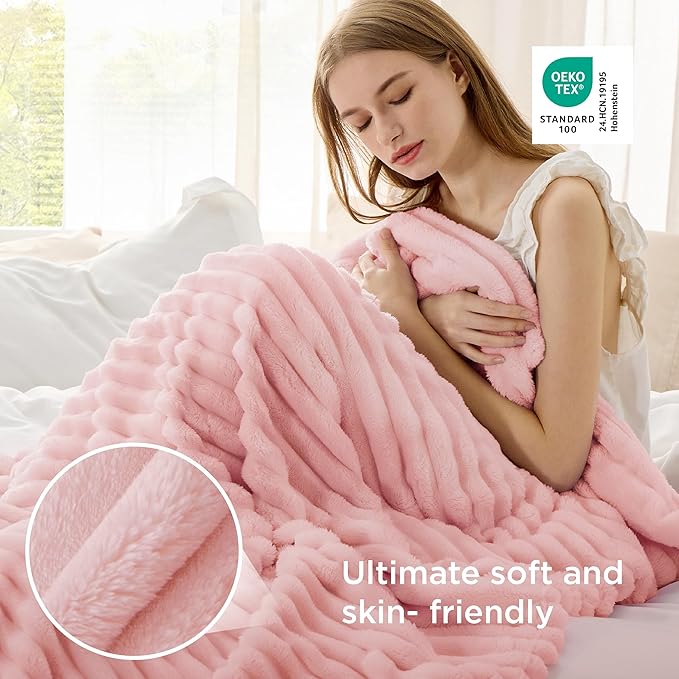 Bedsure GentleSoft Coral Pink Fleece Twin Blanket for Couch - Super Soft Cozy Blankets for Women, Cute Small Blanket for Girls, 60x80 Inches