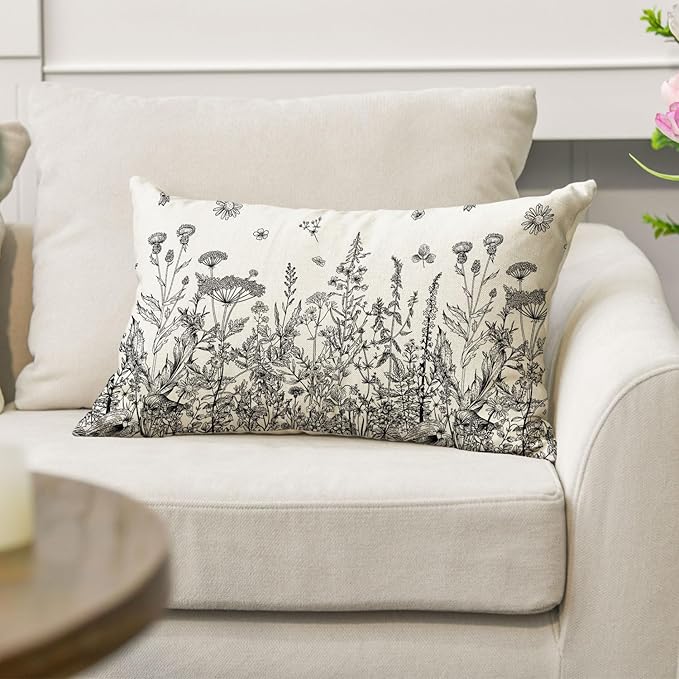 AVOIN colorlife Wildflowers Spring Antique Herbs Throw Pillow Cover, 12 x 20 Inch Flower Cushion Case Decoration for Sofa Couch