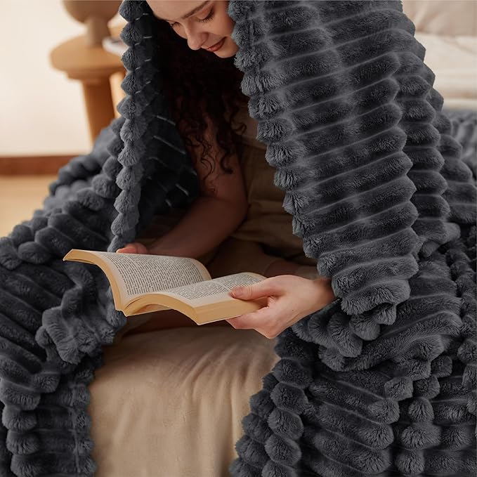 Bedsure GentleSoft Grey Full Blanket for Bed - Cozy Soft Blankets for Women, Cute Large Throws for Girls, 84x90 Inches