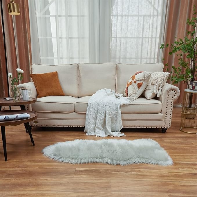 EasyJoy Ultra Soft Fluffy Shaggy Area Rug Faux Fur Rug Chair Cover Seat Pad Fuzzy Area Rug for Bedroom Floor Sofa Living Room (2 x 4 ft Sheepskin, Light Grey)