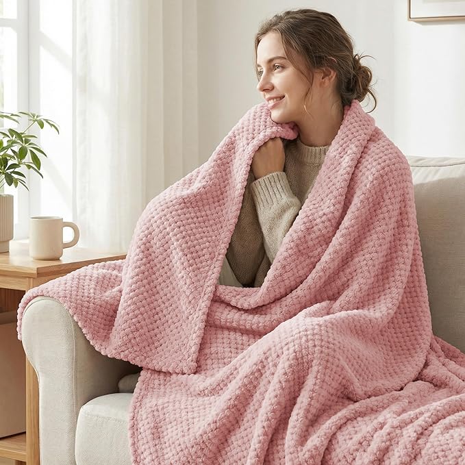 Exclusivo Mezcla Fleece Throw Blanket Extra Large, Super Soft and Warm Blankets for Couch, Sofa and Bed Waffle Textured, Cozy, Fuzzy and Lightweight (Dusty Pink, 50x70 Inches)