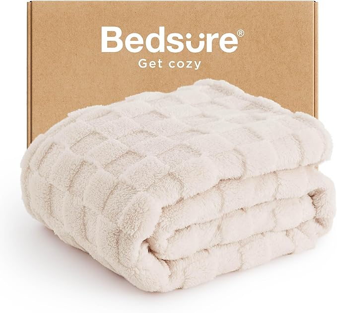 Bedsure GentleSoft Cream Throw Blanket for Couch - Checkered Fleece Blankets Gifts for Kids Girls, Cute Soft Cozy Throw for Bedroom Home Decor Gifts, 50x60 Inches