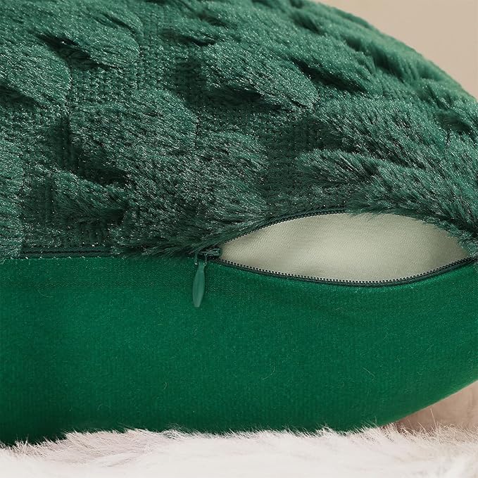decorUhome St. Patrick’s Day Shamrock Green Pillow Covers 20x20 Inch Set of 2, Soft Plush Faux Wool Throw Pillow Covers, Farmhouse Spring Holiday Decor for Sofa Living Room