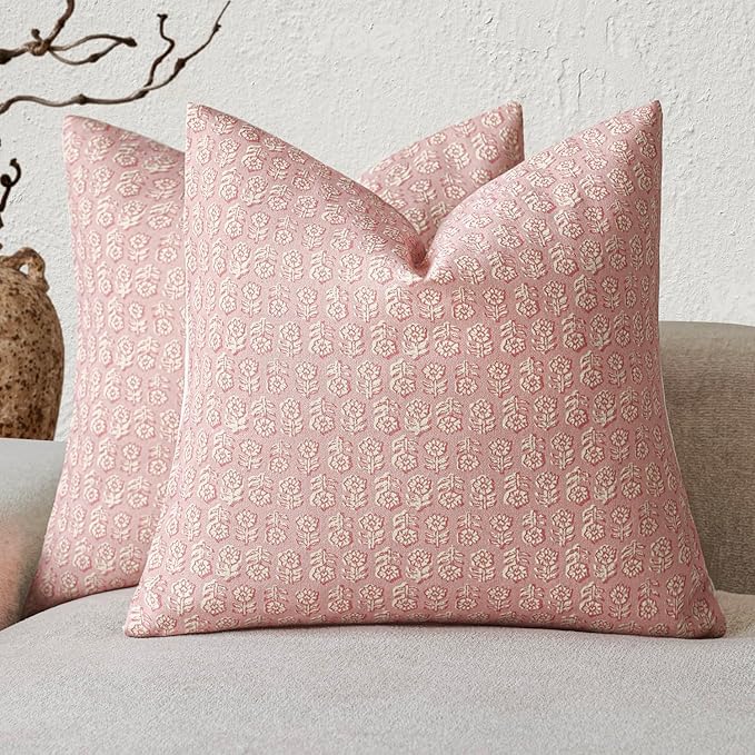 Foindtower Set of 2 Decorative Neutral Floral Print Throw Pillow Covers Vintage Accent Farmhouse Cushion Covers Boho Home Decor for Sofa Chair Couch Bedroom Living Room Outdoor,18×18 Inch,Light Pink