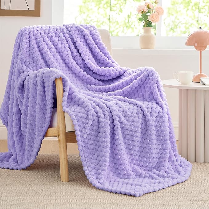 BEDELITE Fleece Blanket - 3D Jacquard Decorative Lavender Throw Blankets for Couch & Bed, Soft and Cozy Warm Plush Fluffy Blanket All Seasons Suitable, 50x70Inches