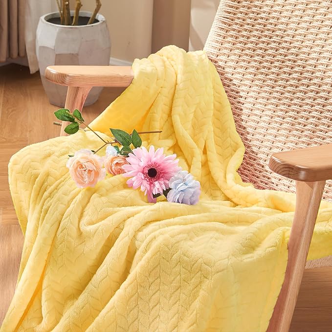 inhand Champagne Gold Fleece Throw Blanket for Couch, Super Soft Flannel Blanket, Lightweight Fuzzy Blankets Sofa Bed Office, Washable Cozy Plush Fleece Blankets&Throw for All Season(50x60 Inches)