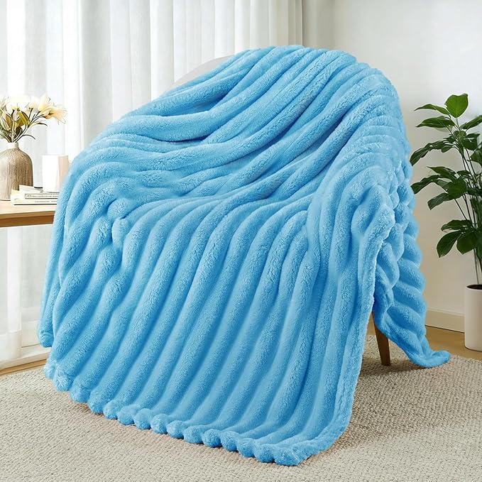 Exclusivo Mezcla Fleece Throw Blanket for Couch, Super Soft Striped Jacquard Bed Blanket, Lightweight Fuzzy Cozy for All Seasons, 50x60 Inches, Blue
