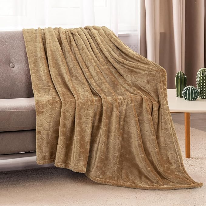 TOONOW Fleece Bed Blanket Queen Size 90x90 inches , Super Soft Fluffy Fuzzy Plush Blanket Geometric Pattern Cozy Microfiber Flannel Blankets for Couch, Bed, Sofa, Camel