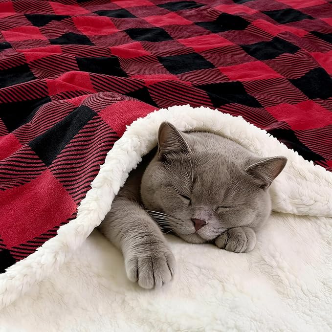 PU MEI Sherpa Fleece Throw Blanket 80" x 90" Reversible Plush Fluffy Large Big Blanket Lattice Flannel Blankets for All Season Use, Red and Black