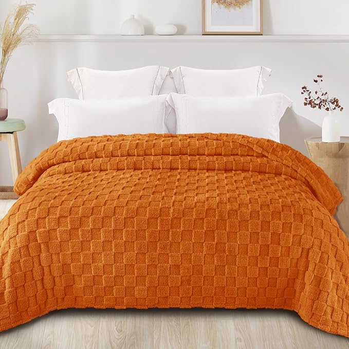 Exclusivo Mezcla Queen Size Flannel Fleece Blanket, Super Soft and Warm Lightweight Checkered Pattern Blanket for All Seasons, 90x90 Inches, Burnt Orange