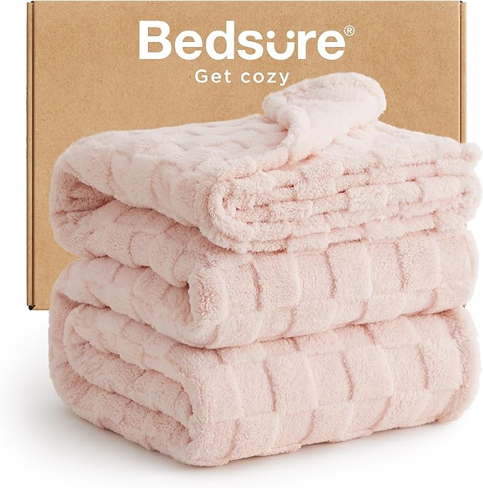 Bedsure GentleSoft Full Size Blankets for Bed Light Pink - Super Soft Cozy Fleece Blanket for Kids Girls, Large Fuzzy Throws for Bedroom Decor, 84x90 Inches