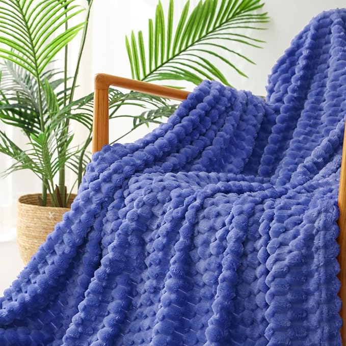 Exclusivo Mezcla Fleece Throw Blanket for Couch, Extra Large Fuzzy Cobalt Blue Bed Blankets, Soft Cozy Plush Sofa Throws for All Seasons, 50x60 Inches