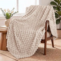 Exclusivo Mezcla Fleece Throw Blanket for Couch, Extra Large Fuzzy Camel Bed Blankets, Soft Cozy Plush Sofa Throws for All Seasons, 50x70 Inches