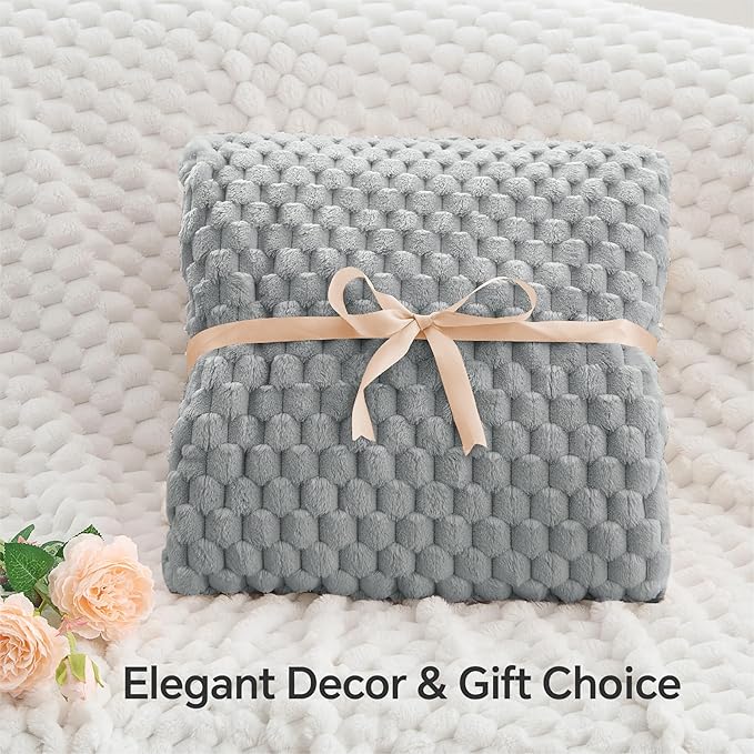 BEDELITE Fleece Throw Blanket for Couch & Bed - 3D Jacquard Decorative Grey Blanket, Super Soft and Cozy Warm Fuzzy Blanket All Seasons Suitable, 50x60Inches