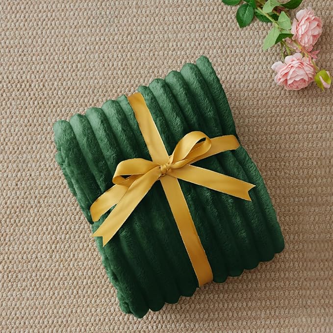 BEDELITE Fleece Throw Blanket for Couch - 300GSM Soft & Warm Fluffy Forest Green Blanket, Decorative and Giftable Striped Blankets for Women, Men, 50"x60"