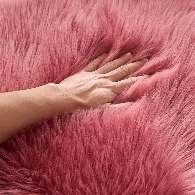 EasyJoy Ultra Soft Fluffy Shaggy Area Rug Faux Fur Rug Chair Cover Seat Pad Fuzzy Area Rug for Bedroom Floor Sofa Living Room (2 x 6 ft Sheepskin, BlushPink)
