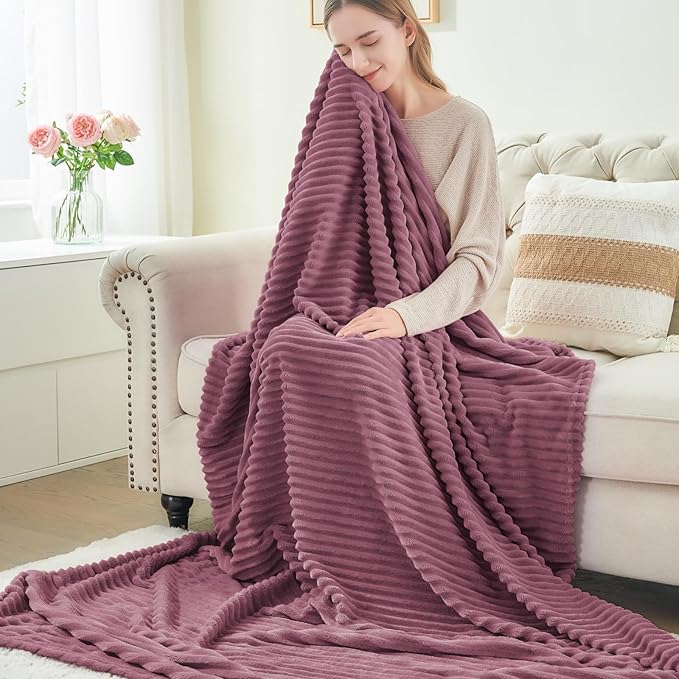 BEDELITE Fleece Throw Blanket for Couch – 3D Ribbed Jacquard Soft and Warm Decorative Fuzzy Blanket – Cozy, Fluffy, Plush Lightweight Plum Throw Blankets for Bed, Sofa, 50x60 inches