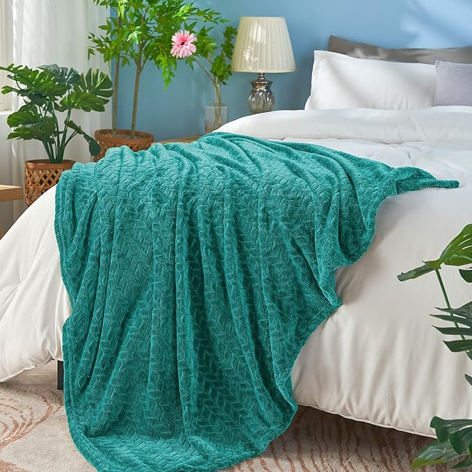 inhand Teal Fleece Twin Blanket, Super Soft Flannel Cozy Blankets for Adults, Lightweight Leaves Pattern Fuzzy Blanket for Couch Sofa Bed Office, Warm Plush Blankets for All Season, 60x90 Inches