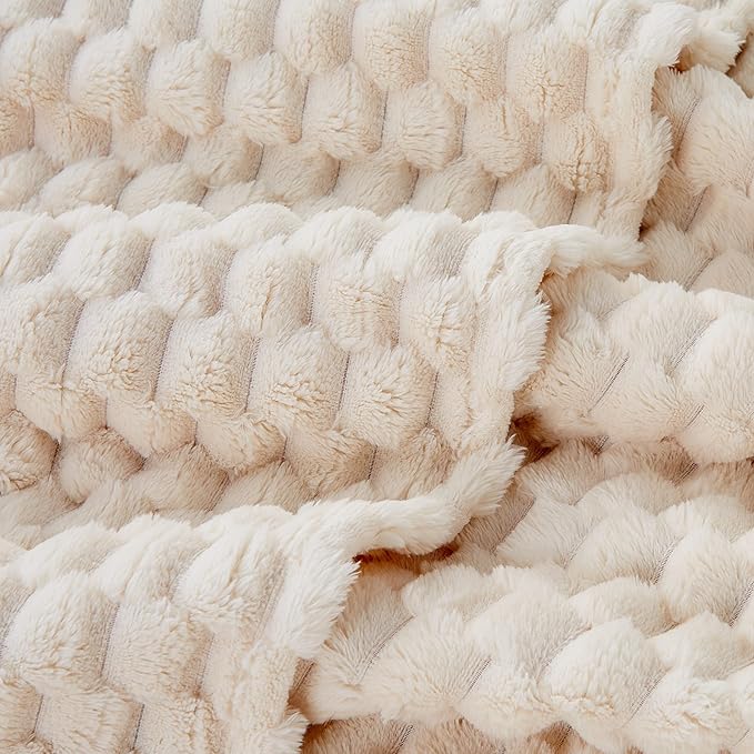EXQ Home Fleece Blanket Queen Size for Bed or Couch - 3D Imitation Turtle Shell Jacquard Decorative Blankets - Cozy Soft Lightweight Fuzzy Flannel Blanket Suitable for All Seasons(90"×90",Beige)