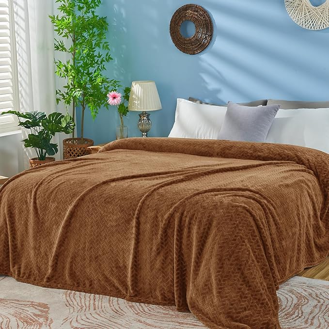 inhand Fleece Twin Blanket for Bed Chocolate Brown Throw Blanket for Couch Super Soft Cozy Warm Blankets and Throws Lightweight Fuzzy Large Blanket for Sofa Bed Office,60x90 inches