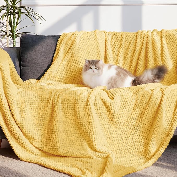 Whale Flotilla Extra Large Fuzzy Fleece Throw Blanket for Couch, 50x70 Inch Fluffy Warm Soft Jacquard Blankets for All Season, Lightweight and Cozy, Yellow
