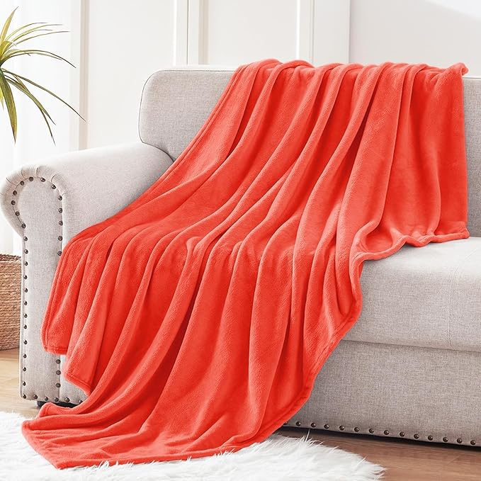 Exclusivo Mezcla Fleece Blanket Twin Size for Bed, Super Soft and Warm, All Season, Cozy, Plush, Lightweight, 90x66 Inches, Coral Orange