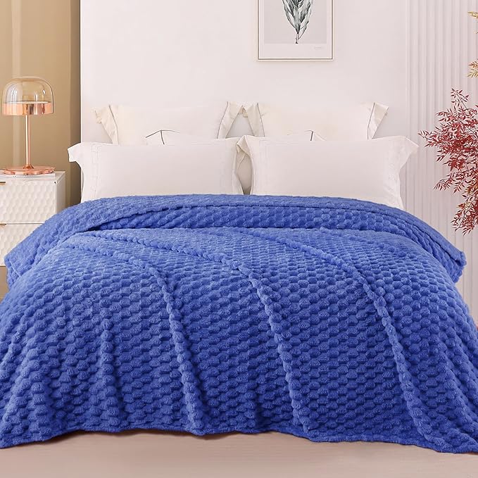 Exclusivo Mezcla Fleece Twin Blanket for Bed, Extra Large Fuzzy Cobalt Blue Bed Blankets, Soft Cozy Plush Sofa Throws for All Seasons, 60x80 Inches