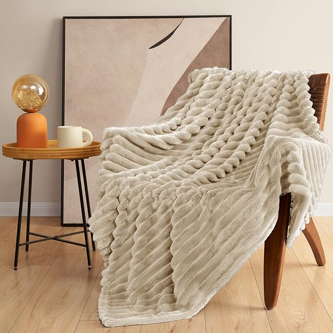 HIMEET Linen Ribbed King Size Blanket for Bed - 300GSM Lightweight Fleece Blanket for Men Women, Large Cozy Sofa Couch Bed Blankets Gifts, Striped Spring Home Room Decor, Linen, 108x90 Inches