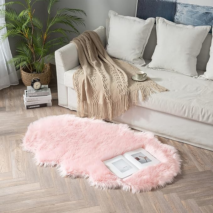 MIULEE Luxury Super Soft Fluffy Area Rug Faux Fur Sheepskin Rug Decorative Plush Shaggy Carpet for Bedside Sofa Floor Nursery 3 x 5 Feet, Pink