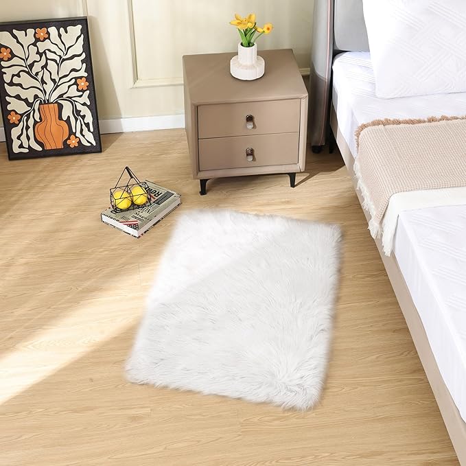 ORINOVA White Faux Sheepskin Shag Fur Rug Washable Area Rugs for Living Room Nursery Rugs for Bedroom 2x3 Rectange Rug Cute Home Décor