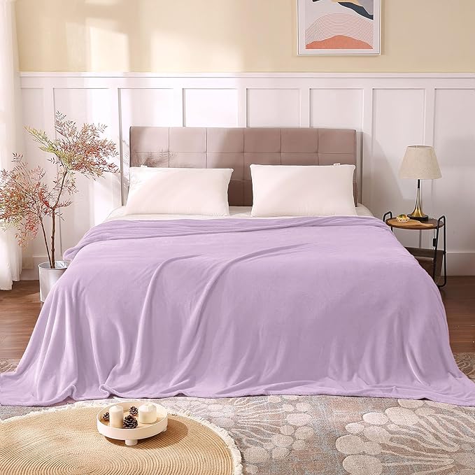 BEDELITE Fleece Blanket King Size Blankets for Bed, Luxury Plush Cozy Fuzzy Blanket 108x90 inches, Super Soft Warm Lightweight Throw Blanket All Seasons Suitable, Lilac