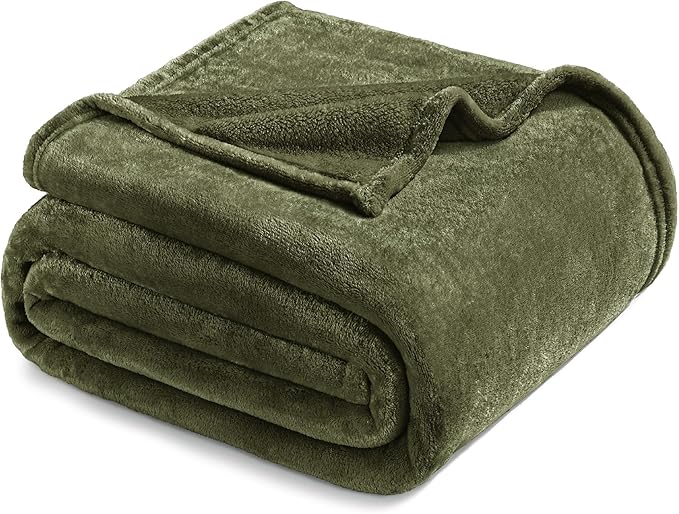 Exclusivo Mezcla Fleece Olive Green Throw Blanket for Couch, Sofa, Super Soft and Warm Blankets, All Season, Cozy, Plush, Lightweight, 50x60 Inches