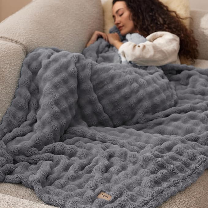 Bedsure 3D Fleece Bubble Blanket for Couch - GentleSoft Grey Twin Blanket for Sofa Bed Room Decor - Luxury Soft Cozy Gifts for Kids, Lightweight, All Seasons, Grey, 60"×80"