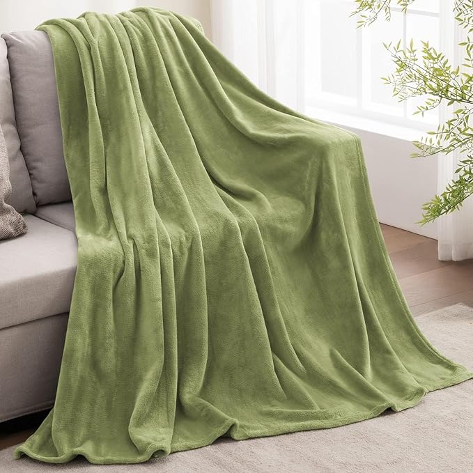 BEDELITE Fleece Blanket Sage Green Throw Blanket for Couch & Bed, Luxury Plush Cozy Fuzzy Blanket 50" x 60", Super Soft Warm Lightweight Throw Blanket for Travel Camping