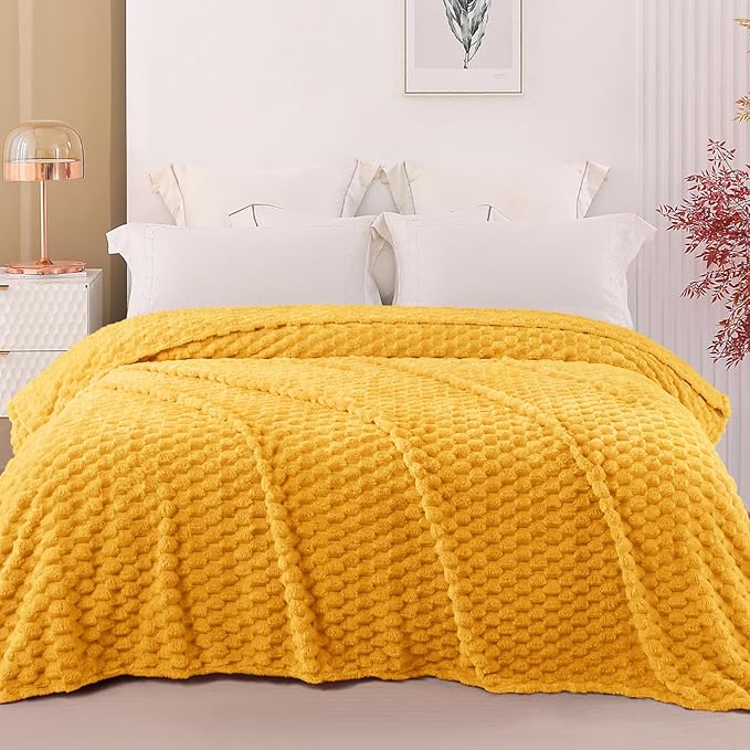 Exclusivo Mezcla Fleece Twin Blanket for Bed, Extra Large Fuzzy Mustard Yellow Bed Blankets, Soft Cozy Plush Sofa Throws for All Seasons, 60x80 Inches