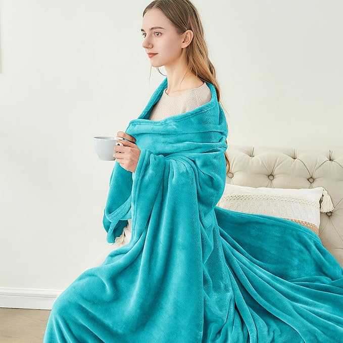 BEDELITE Fleece Blanket Teal Throw Blanket for Couch & Bed, Luxury Plush Cozy Fuzzy Blanket 50" x 70", Super Soft Warm Lightweight Fall Throw Blanket for Travel Camping