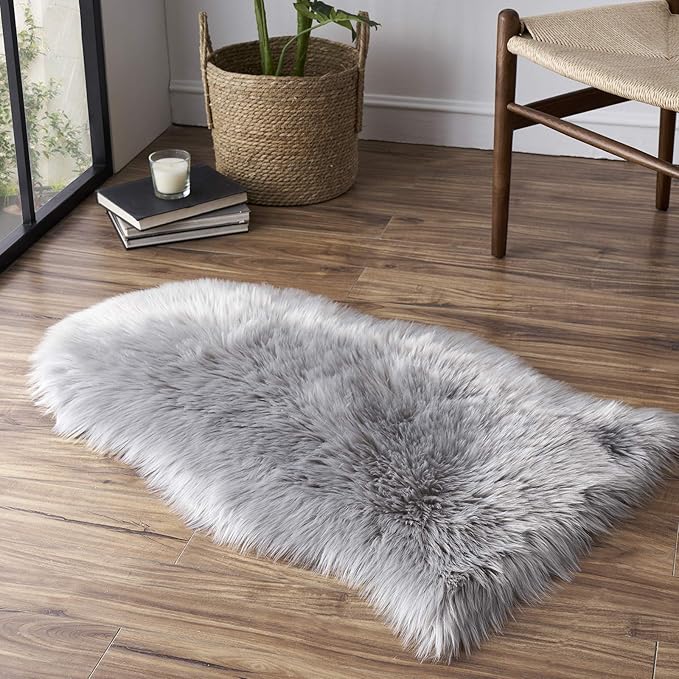 Faux Fur Rug Sofa Chairs Cover, Grey Small Rug for Bedroom, 2X3 Shaggy Furry Rugs for Kids Room, Shag Fluffy Rugs for Nursery Room, Soft Fuzzy Plush Carpet, Cute Floor Dorm Decor