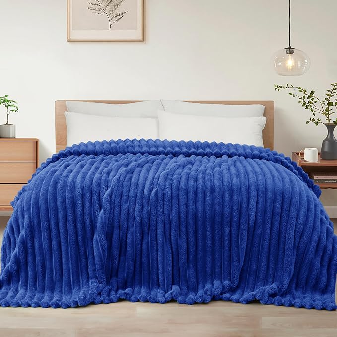 Exclusivo Mezcla Twin Size Flannel Fleece Blanket, Super Soft Striped Jacquard Bed Blanket, Lightweight Fuzzy Cozy for All Seasons, 60x80 Inches, Cobalt Blue