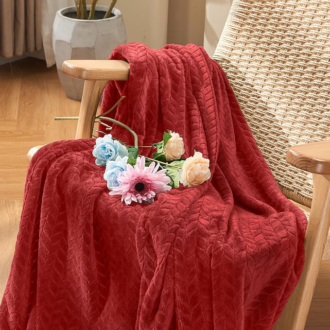inhand Fleece Twin Blanket for Bed Ruby red Throw Blanket for Couch Super Soft Cozy Warm Blankets and Throws Lightweight Fuzzy Large Blanket for Sofa Bed Office,60x90 inches