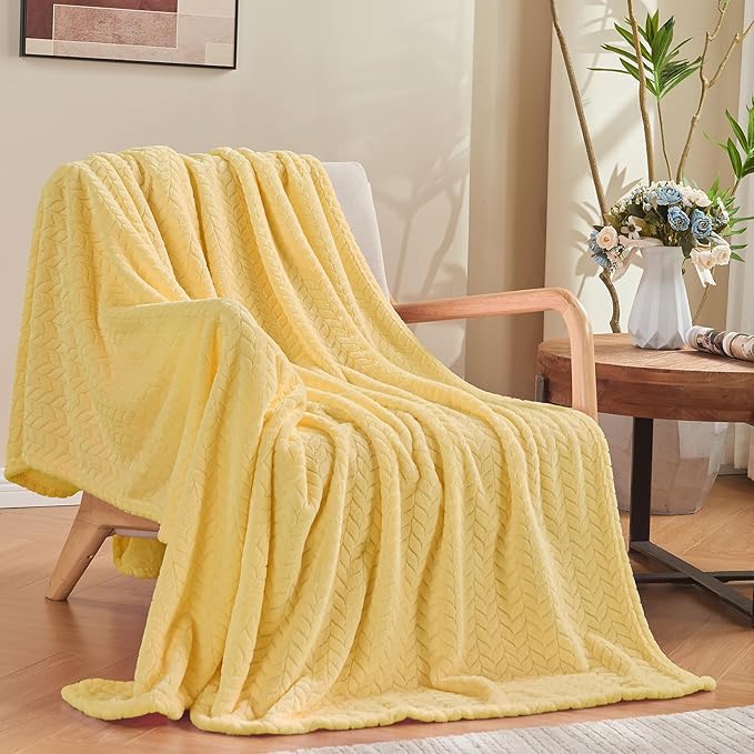 inhand Fleece Twin Blanket for Bed Champagne Gold Throw Blanket for Couch Super Soft Cozy Warm Blankets and Throws Lightweight Fuzzy Large Blanket for Sofa Bed Office,60x90 inches