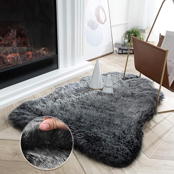 Ashler HOME DECO Soft Fox Faux Fur Chair Couch Cover Area Rug for Bedroom Floor Sofa Living Room Black White 2 x 2.8 ft