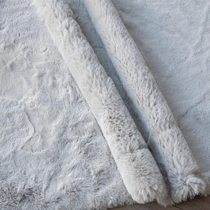 ORINOVA Washable Furry 5ft Round Area Rugs for Living Room Bedroom Light Grey Circle Faux Rabbit Shaggy Fur Rug Teen Room Décor