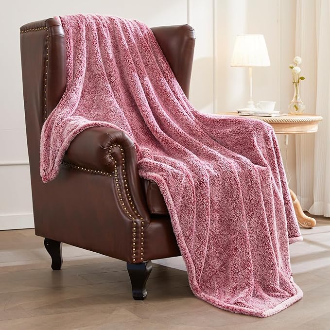 Exclusivo Mezcla Plush Fuzzy Fleece Throw Blanket Extra Large, Super Soft, Fluffy and Warm Blankets for Couch, Bed, All Season (Mixed Deep Red, 50x70 inches)