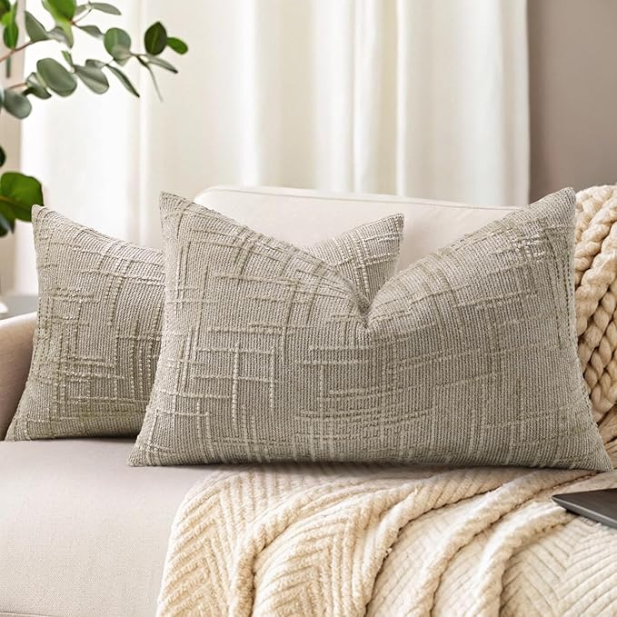 decorUhome Light Brown Chenille Throw Pillow Covers 12x20 Set of 2 Textured Soft Cozy Slubby Couch Pillow Covers Modern Farmhouse Boho Decorative Pillow Cases for Bed Sofa Living Room