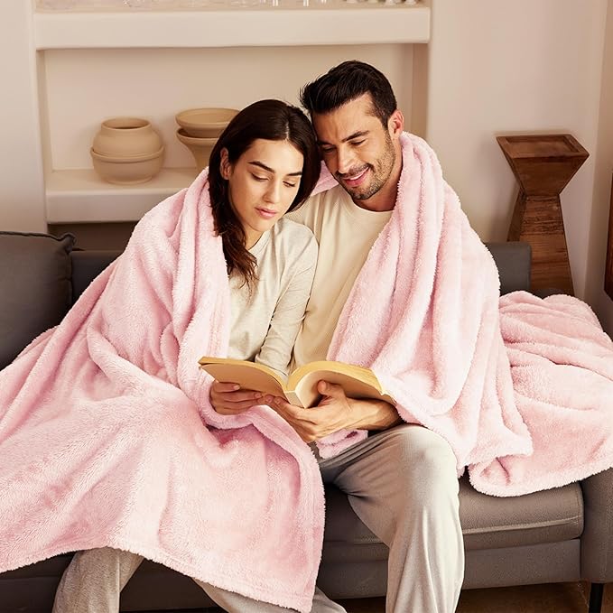 Exclusivo Mezcla Plush Fuzzy Fleece Throw Blanket Extra Large, Super Soft, Fluffy and Warm Blankets for Couch, Bed, All Season (Light Pink, 50x70 inches)
