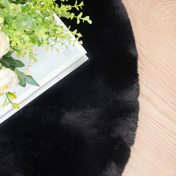 ORINOVA Black Round Plush Rugs for Bedroom Faux Bunny Fuzzy Washable Fur Area Rugs for Living Room Small Circle Nursery Rug 4ft Cute Room Décor