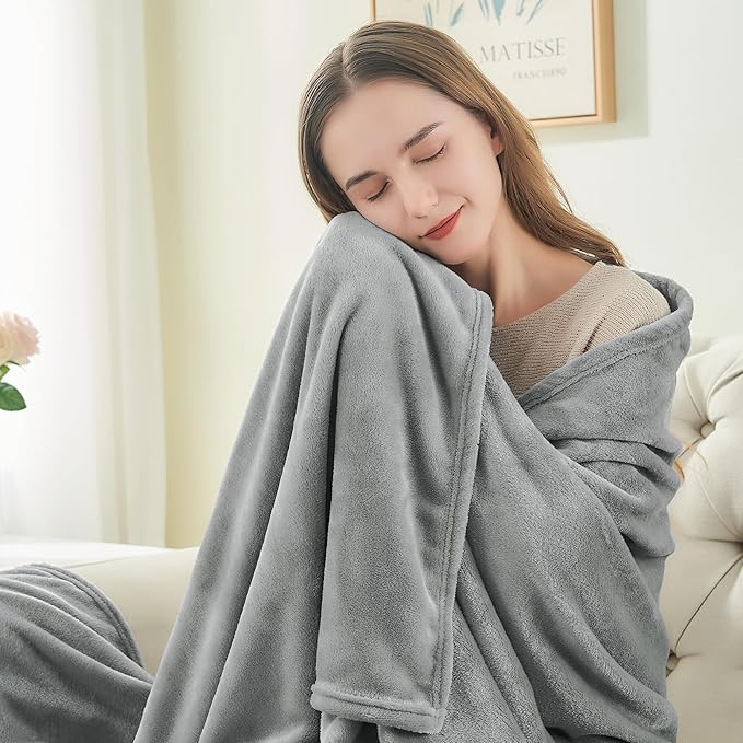 BEDELITE Fleece Blanket Grey Throw Blanket for Couch & Bed, Luxury Plush Cozy Fuzzy Blanket 50" x 70", Super Soft Warm Lightweight Fall Throw Blanket for Travel Camping