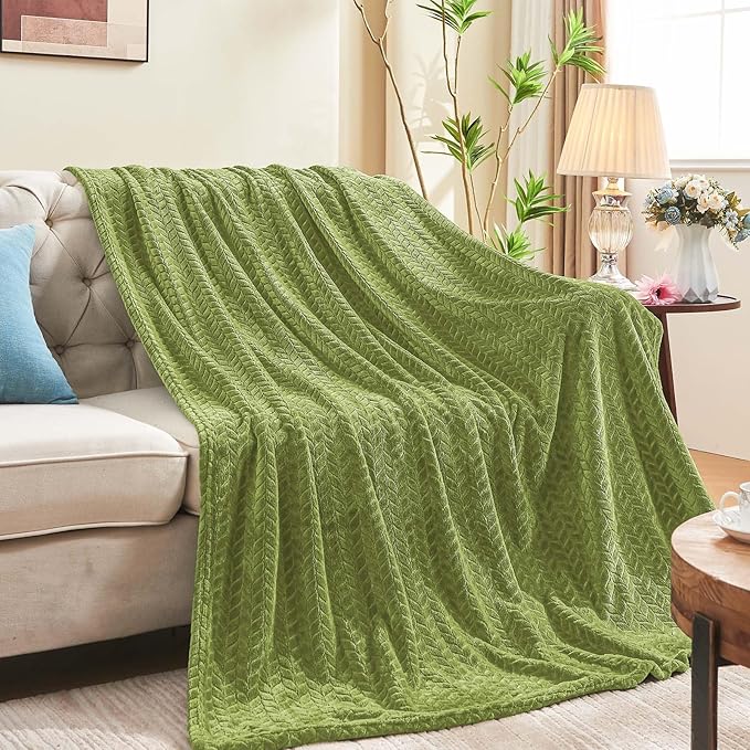 inhand Sage Green Fleece Queen Blanket for Bed, Super Soft Flannel Cozy Blankets for Adults, Lightweight Leaves Pattern Fuzzy Blanket for Office,Warm Plush Blankets for All Season, 90x90 Inches