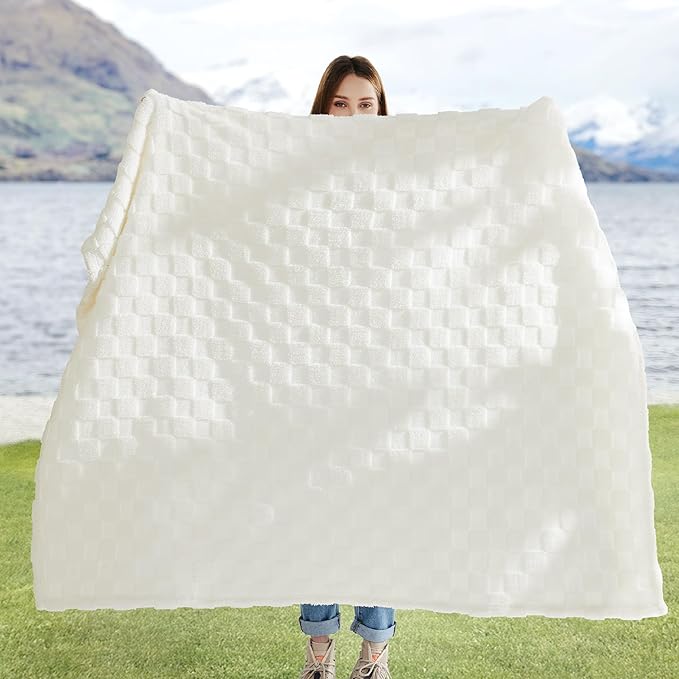Bedsure GentleSoft White Throw Blanket for Couch - Checkered Fleece Blankets Gifts for Kids Girls, Cute Soft Cozy Throw for Bedroom Home Decor Gifts, 50x60 Inches