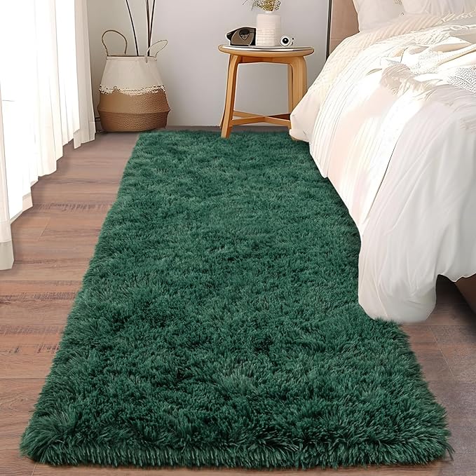 Soft Runner Rugs for Bedroom Hallways, 2x6 Green Fluffy Shag Throw Area Rug Non Slip for Bedside Dorm, Long Shaggy Furry Carpet for Nursery Living Room